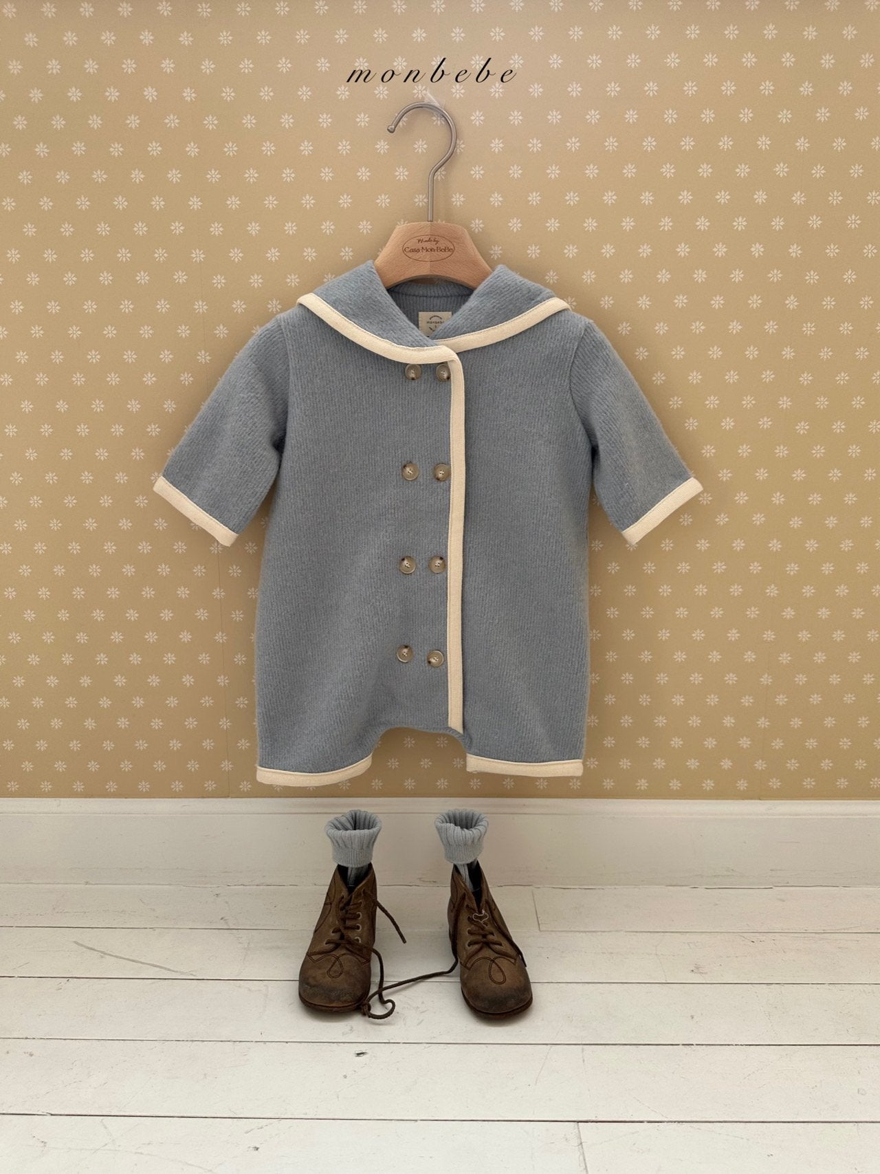 Sailor suit